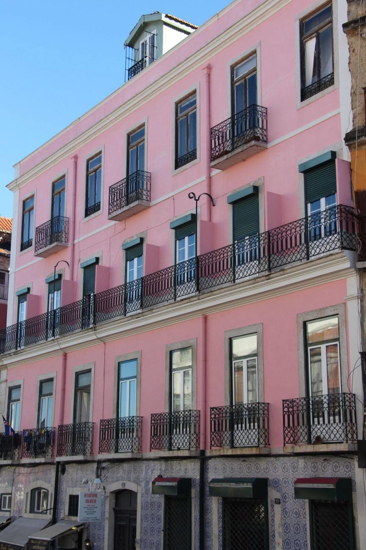 Milanesa Hotel Lisbon Exterior photo